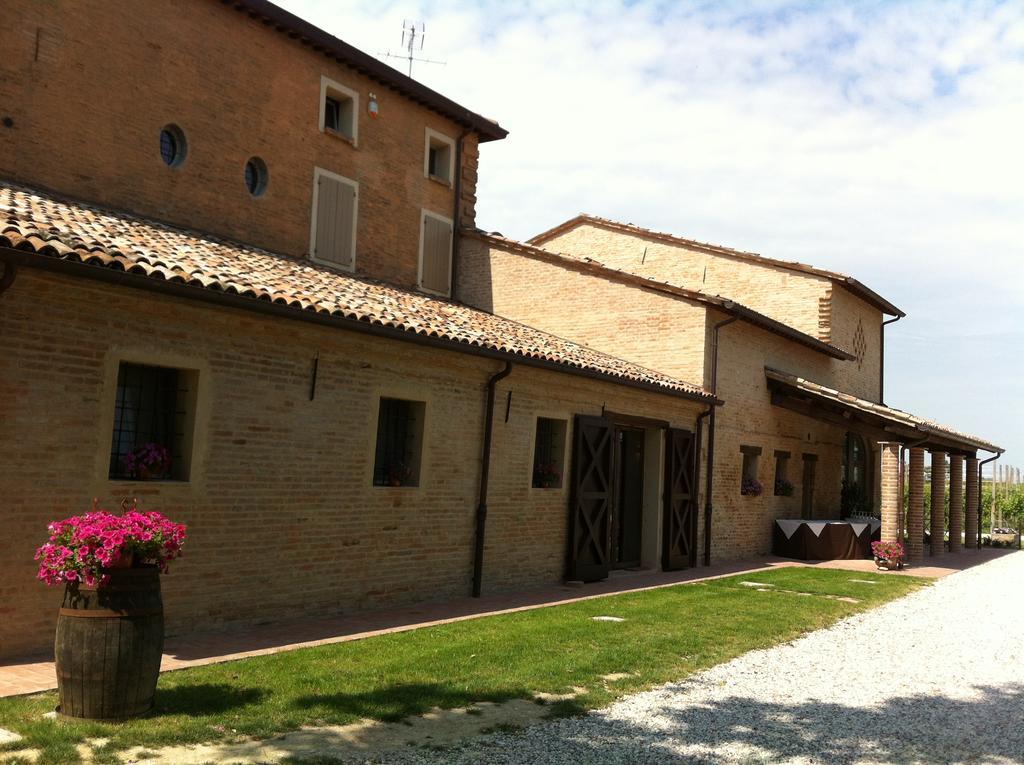 巴尼亚卡瓦洛Agriturismo Palazzo Baldini别墅 外观 照片